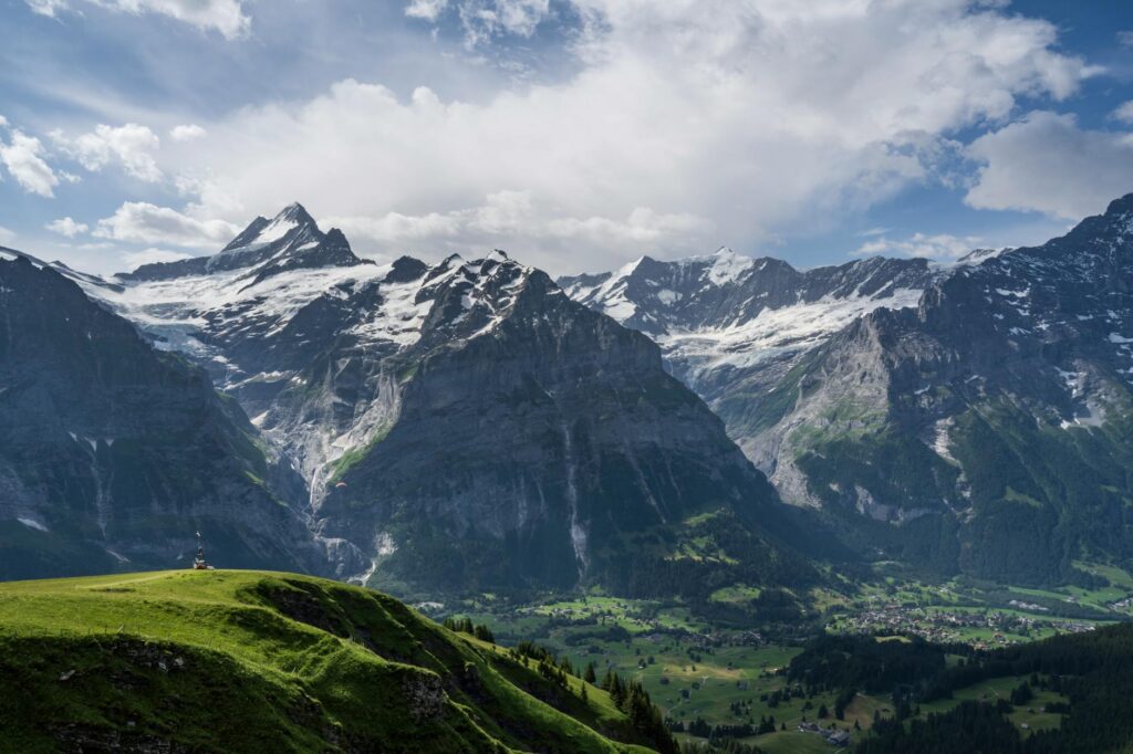 Jungfrau Region Switzerland: Hiking & Travel Guide (2026)