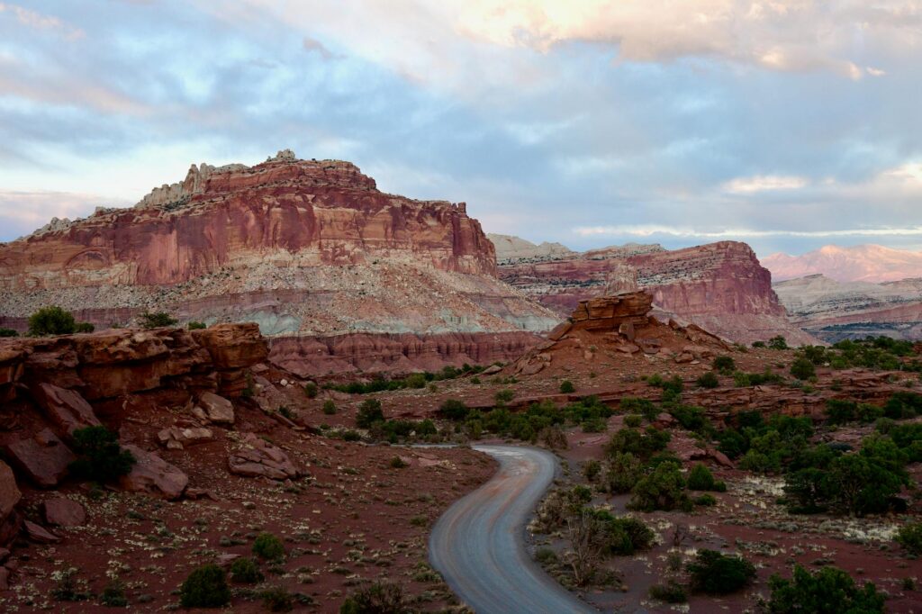 Capitol Reef National Park Guide: Utah's Hidden Gem