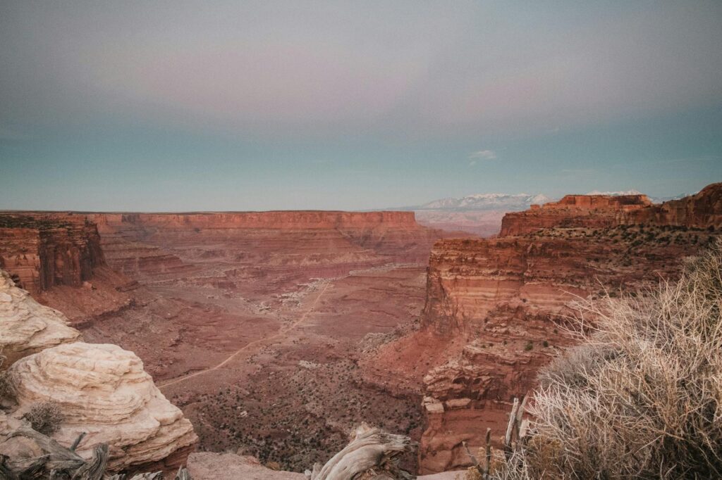 Canyonlands vs Grand Canyon: Which Should You Visit? (2026)